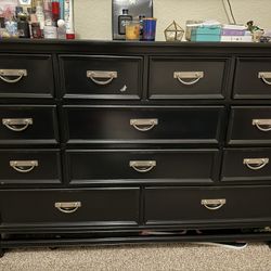 Solid Wood Dresser 