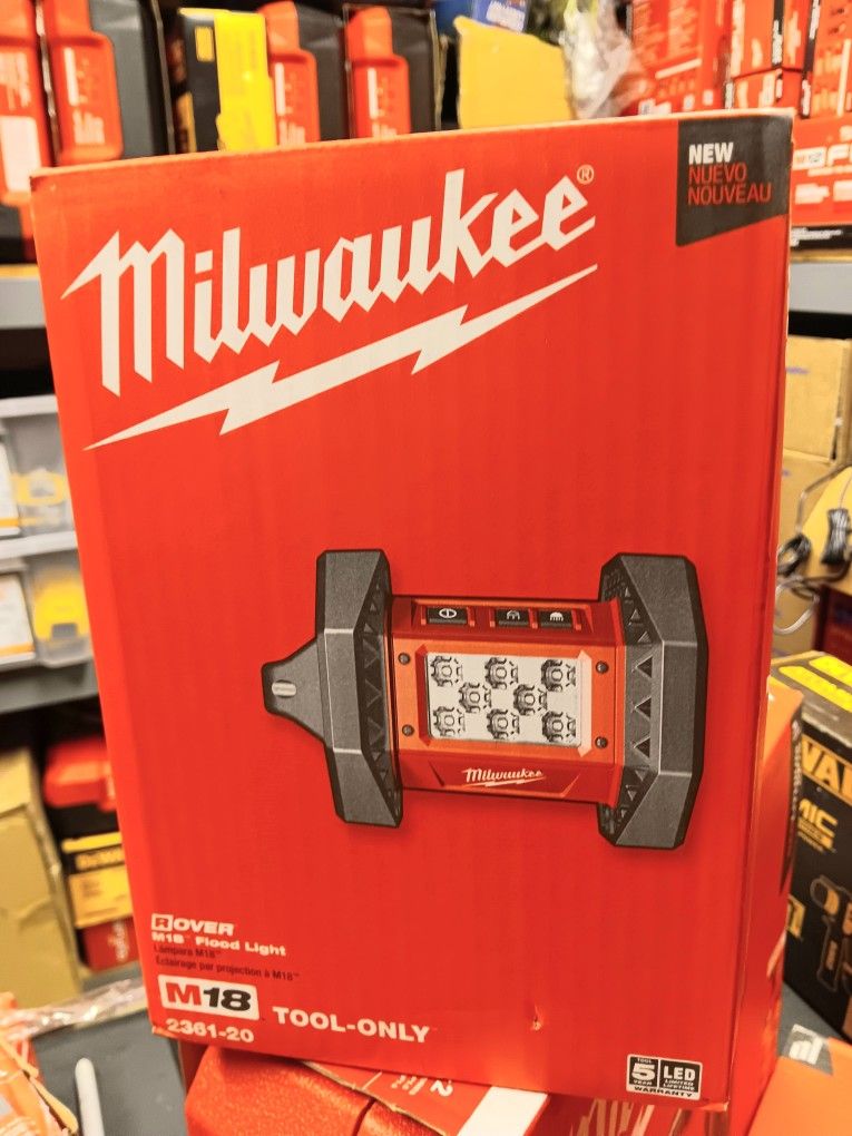 Milwaukee M18 ROVER Flood Light. Tool-Only