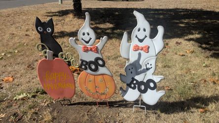 Halloween metal signs