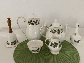 Christmas Tea Set