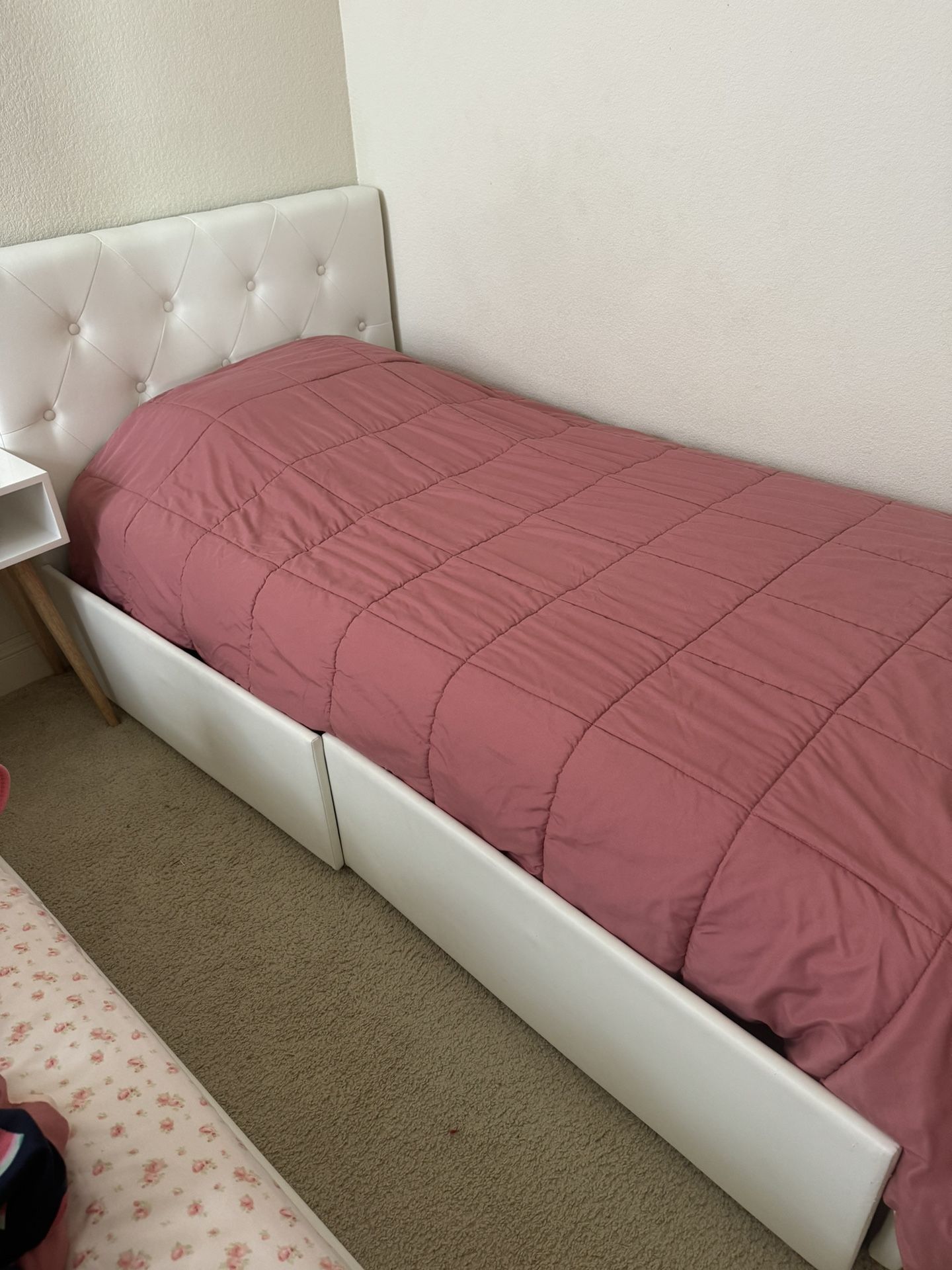 Two Twin Leather White Beds With Mattress 