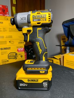 Dewalt Impact Driver XR with 5Ah battery