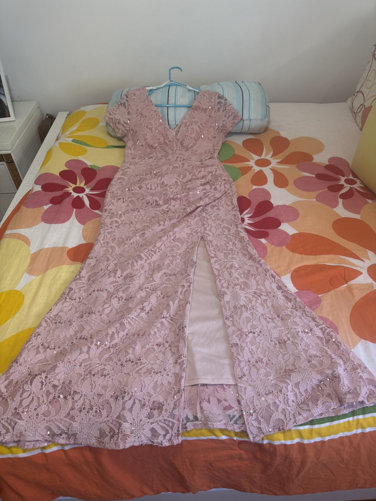 RORY USA , Sequin dress 👗 Size Medium Stretch , Perfect Conditions Used Once