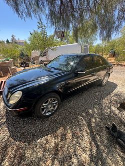 Mercedez Benz E320