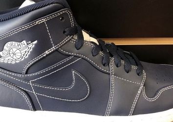 New Jordan 1 Mid “JETER” Sz. 11 (NO TRADES)