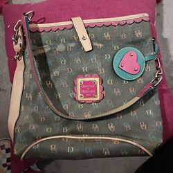 Dooney And Bourke Shoulder Bag
