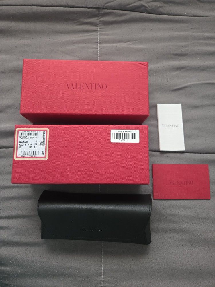 Valentino Black And Red Sunglasses Glasses Case And Box With Papers New