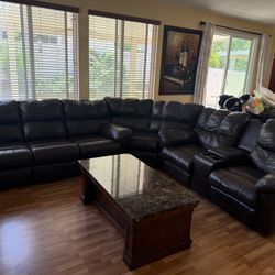 Sectional Reclining Sofa 