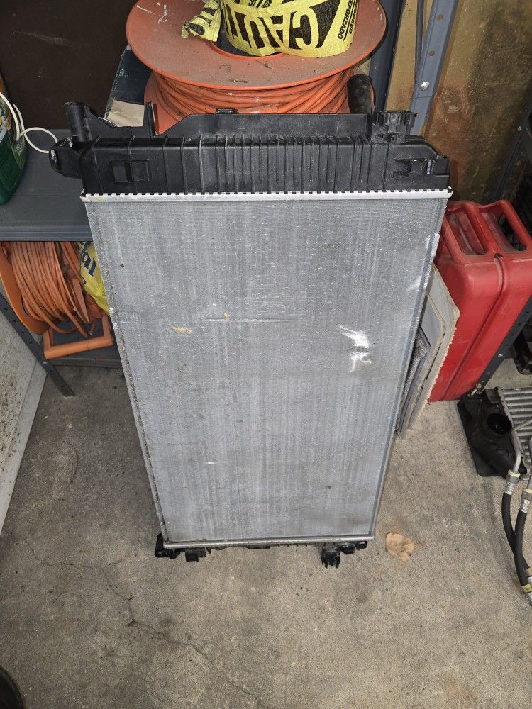 2014-2018 SPRINTER OEM RADIATOR