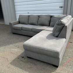 Gray Sectional Couch Free Delivery 