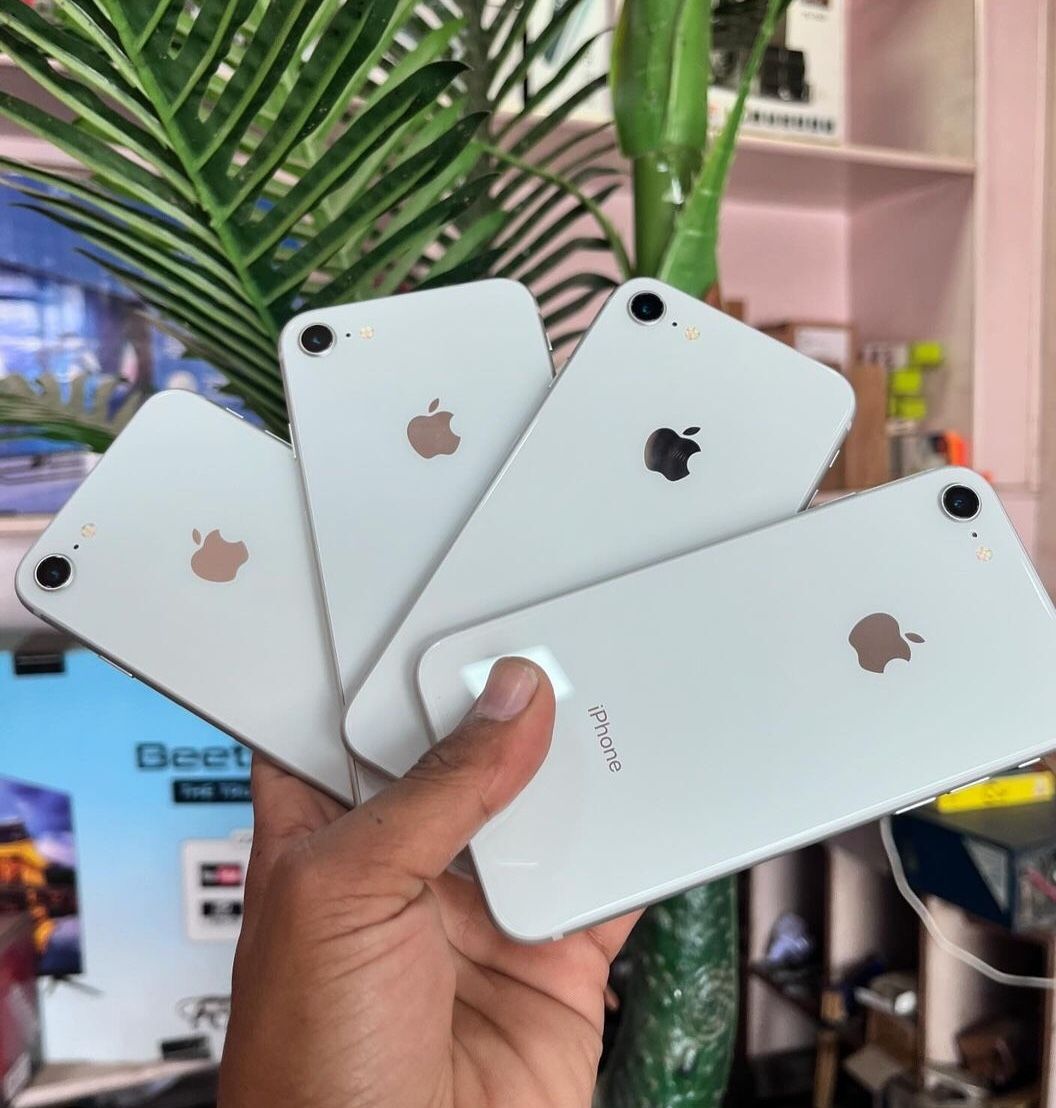 iPhone 8 Unlocked With Warranty