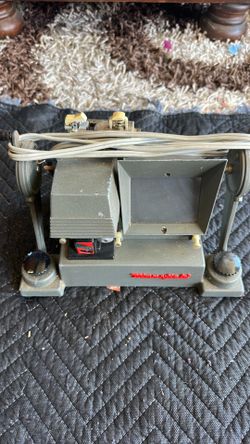 Mansfield editing machine 650–8MM.