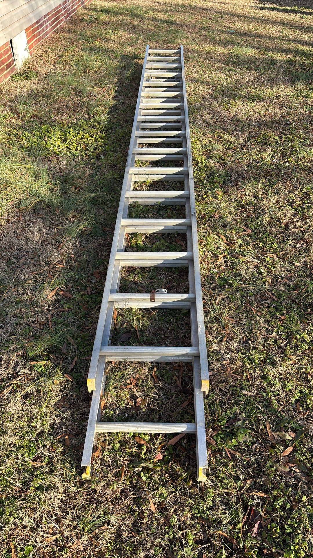 32ft Louisville Extension Ladder