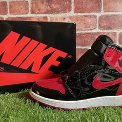 Jordan 1 Retro Patent Bred Size 7Y