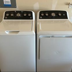 GE Washer and Dryer (delivery available)
