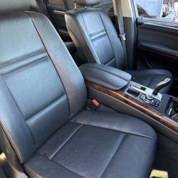 2011 BMW X5 E70 Black Leather Power Front Seats OEM – Excellent Condition
