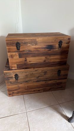 Storage chests/trunks