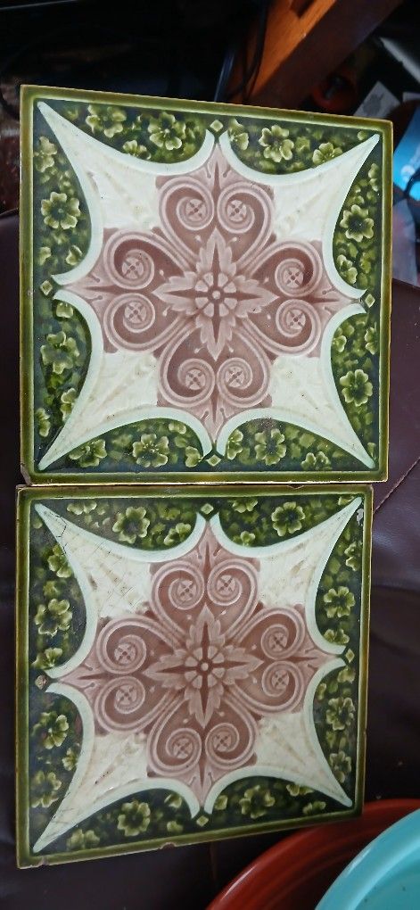 Antique Ceramic Tiles Green Floral Victorian Scoll Ornate Craftsman Bungalow Bathroom Fireplace