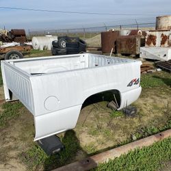 Short Truck Bed 2004 