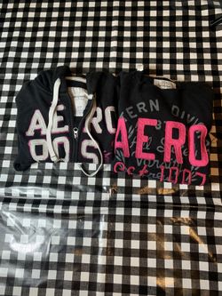 2 PCs Aeropostal Women’s Hoodies Sz S 