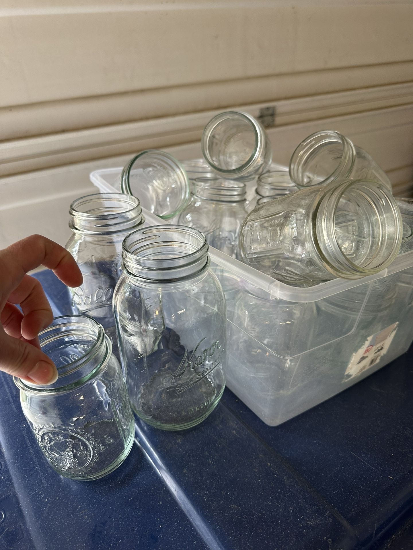 Canning Jars: Pints & Quarts