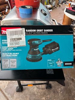 Makita orbit sander