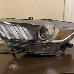 Ford Mustang Head Lights 