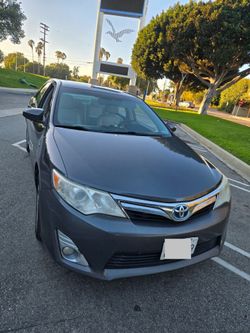 2012Toyota Camry hybrid
