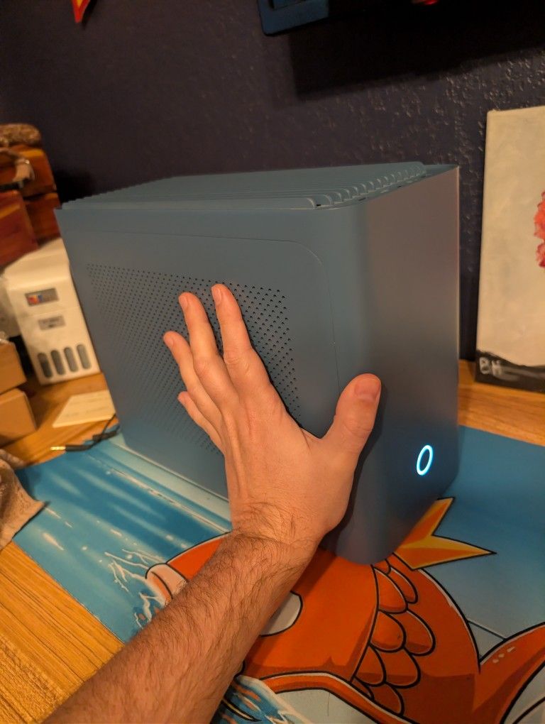 IQUNIX ZX-1 Aluminum Mini-ITX Case Alice Blue Computer Pc