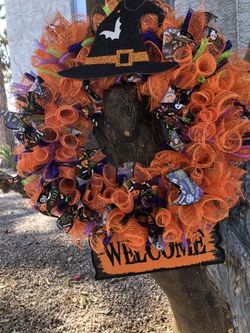 $25 MUST SELL ! Beautiful Wreaths