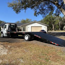 2005 Freightliner m2