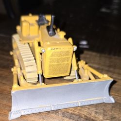 Cat D8K diecast By Arpra