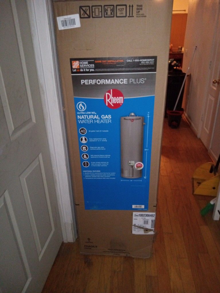 Rheem 40 Gallon Natural Gas Water Heater