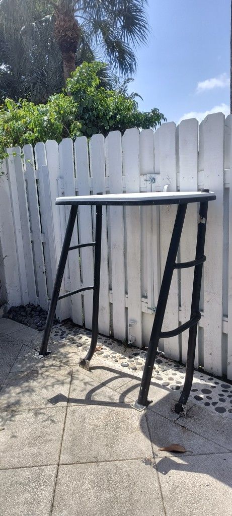 Poling Platform
