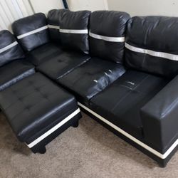 Sectional Couch With Ottoman Storage 