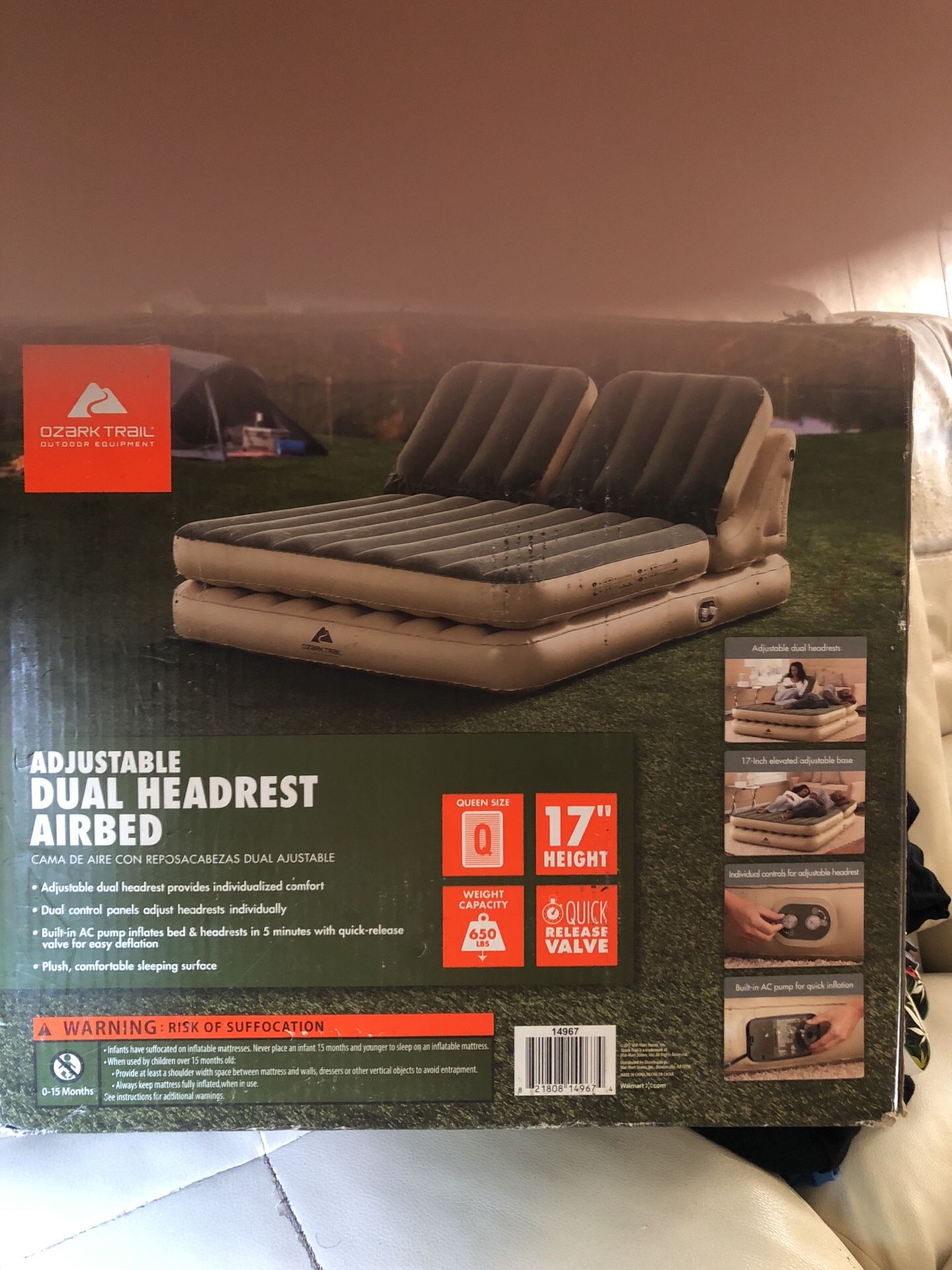 Dual headrest airbed top