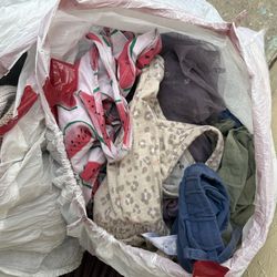 CURB ALERT! Free Girls Toddler Shoes + Clothes