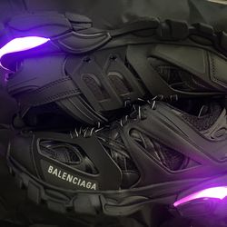 Balenciaga Tracks Led Size 7 