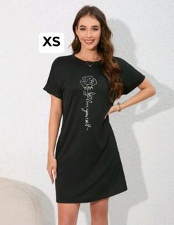 New women’s dress size XS