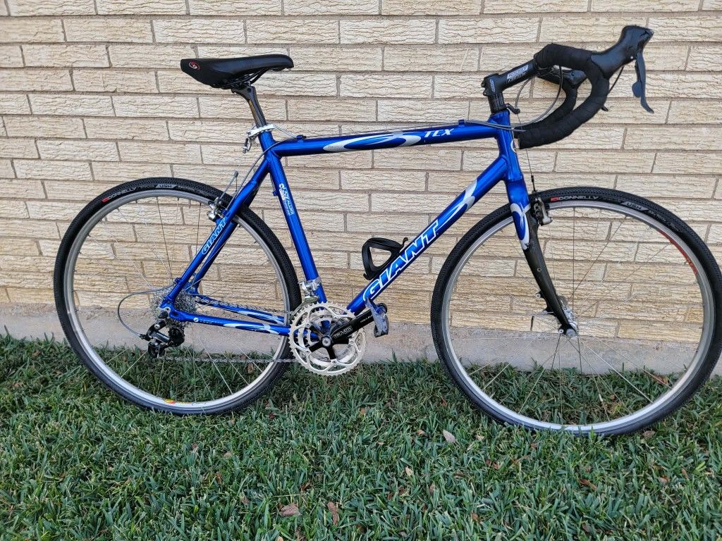 Giant TCX Gravel Bike