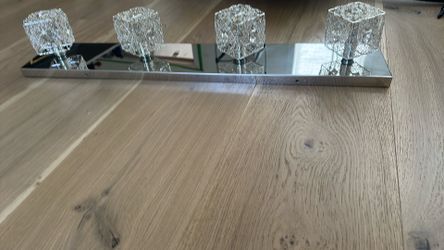 Light fixtures