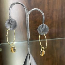 14 Karat Gold Earrings Rare Original Tigers Eye With Small Chain Made Around Earrings 