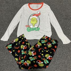 The Grinch adult women or size size large Or XL Christmas pajama set - fleece pants - worn once like new 