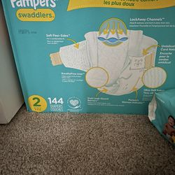 Size 2 Diapers 202 In Total 
