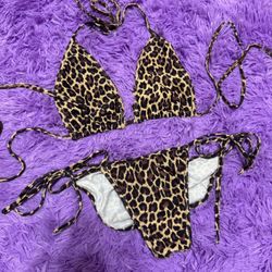 New Small leopard bikini swimsuit y2k goth gothic emo festival outfit punk top  No size tag. Low rise with scrunch bottom piece is old stock from earl