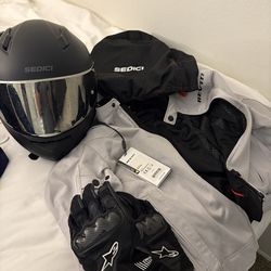 Motorcycle - Jacket/Helmet/Gloves