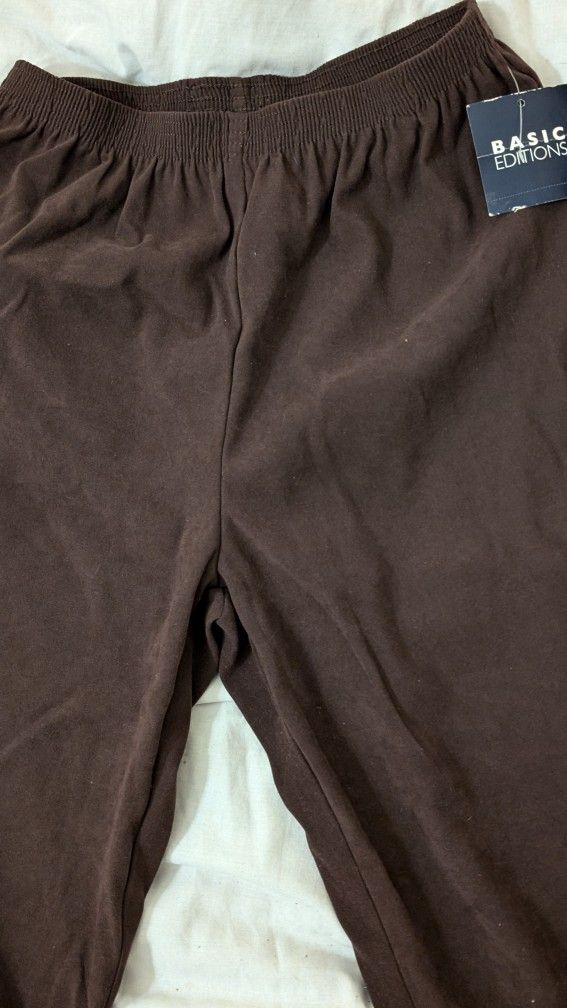 New Womens Dark Brown, Size Small Or 4-6. Suede Like Feel, Moleskin. Pullups, Elastic Waist 24-34, Inseam 29 1/2, No Pockets, Flat Front, Polyester 97