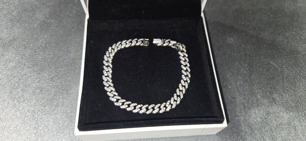 Cuban Link Bracelet 