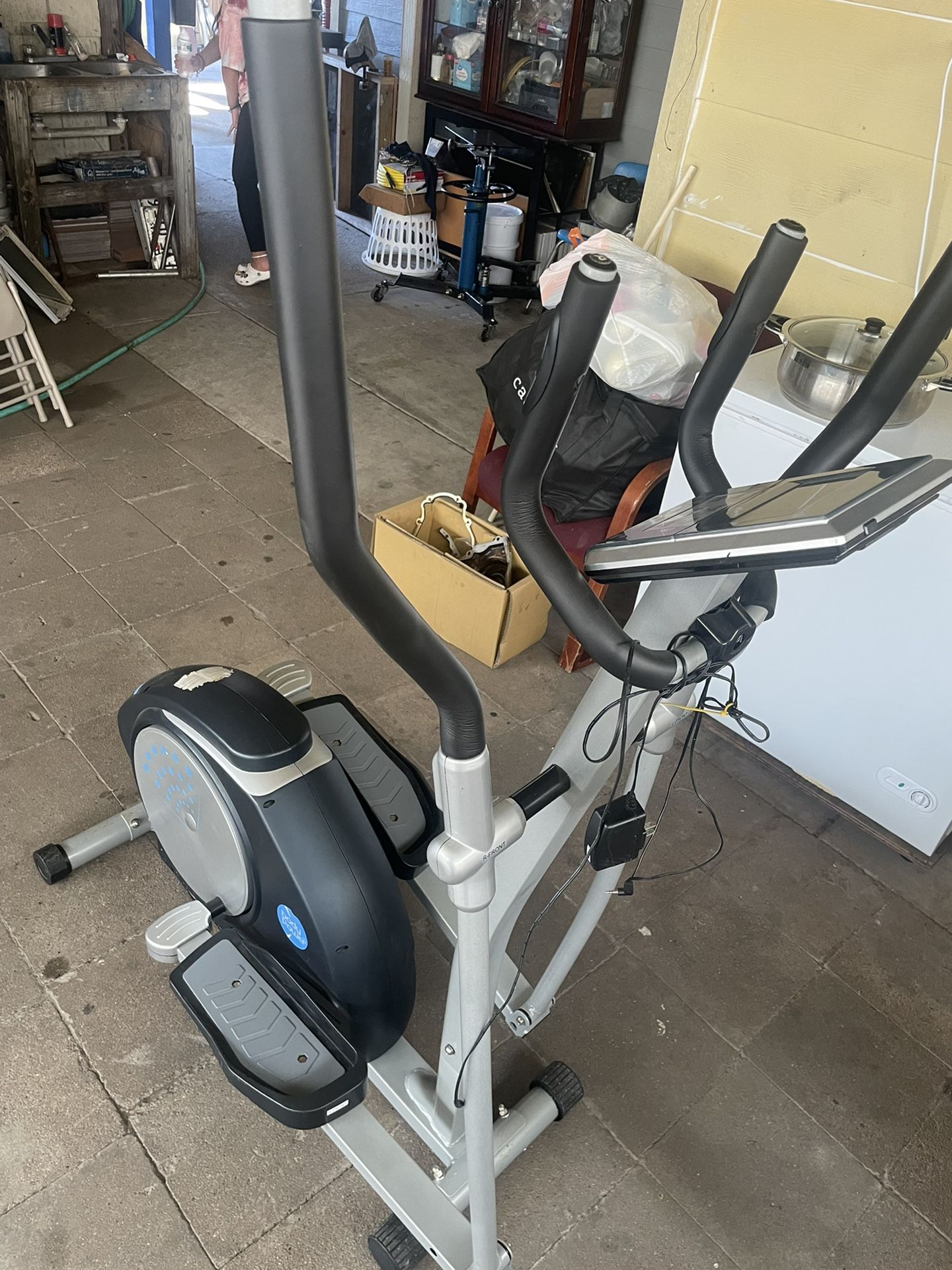 Body Power Elliptical