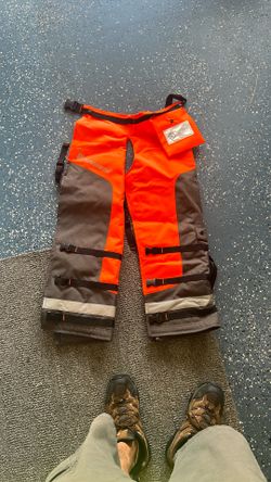 Husqvarna Chainsaw Pants Chaps